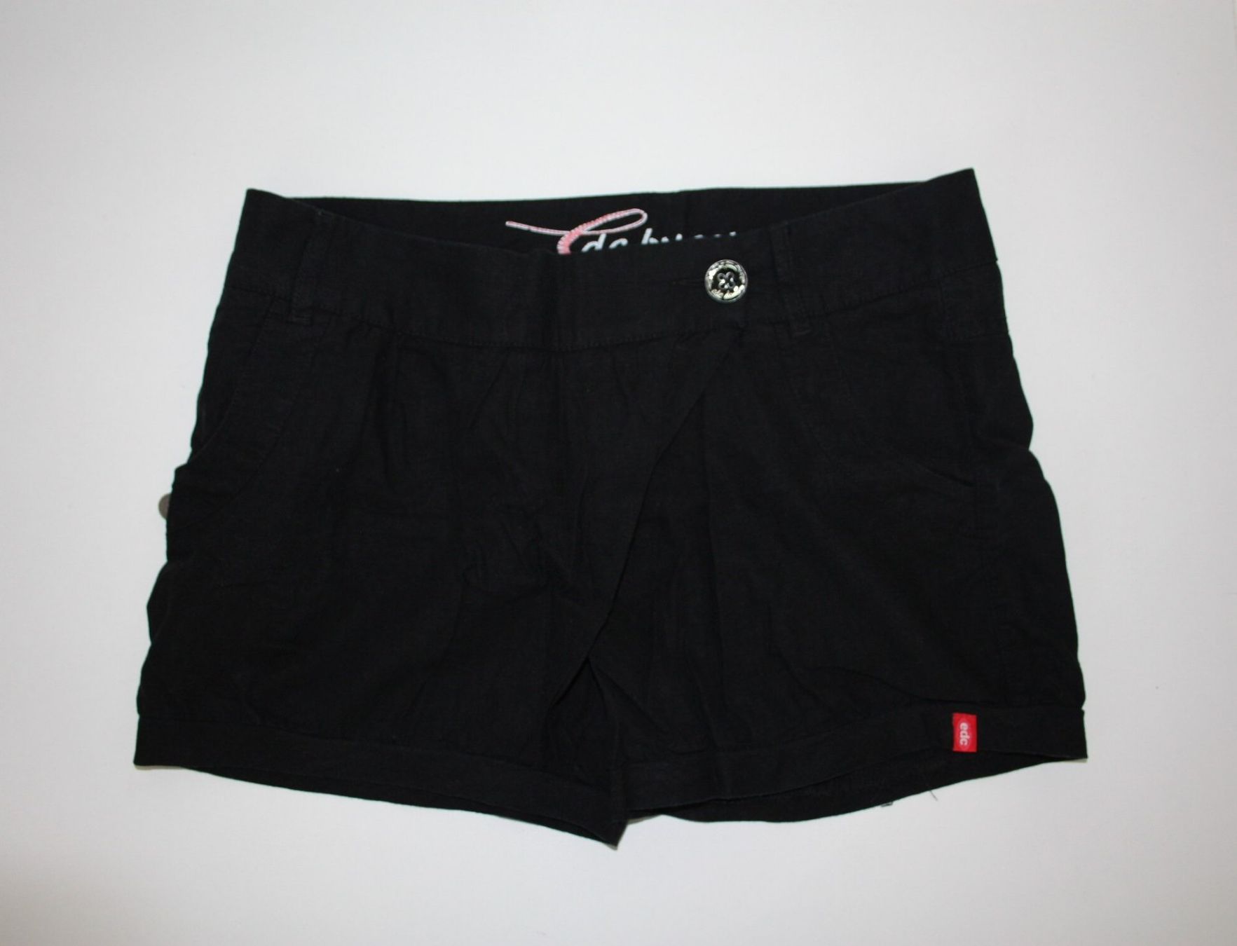 Esprit Pantaloni: EDC by Esprit Damen Shorts Gr. 36 – Usato da Deitingen venduto da Johnny_Malibu