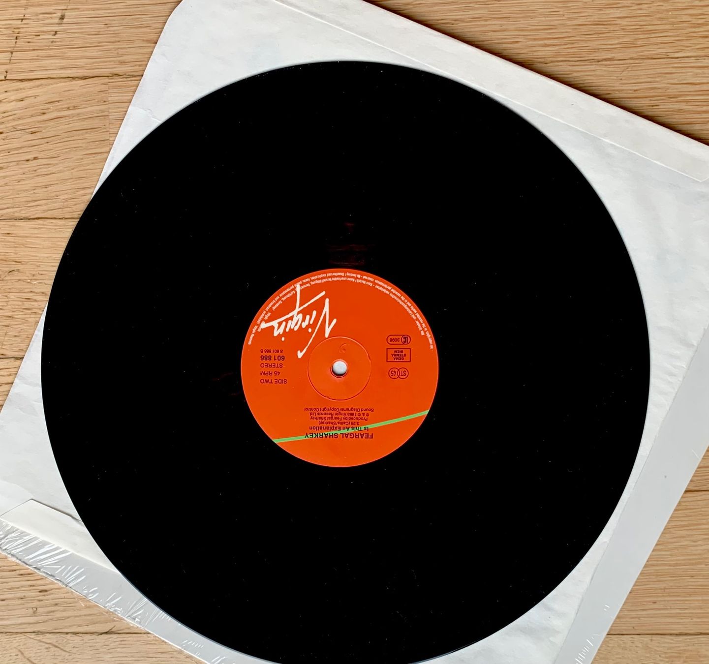 Dischi in vinile: Feargal Sharkey loving you 12" Maxi – Usato da Zürich venduto da Fieber 4