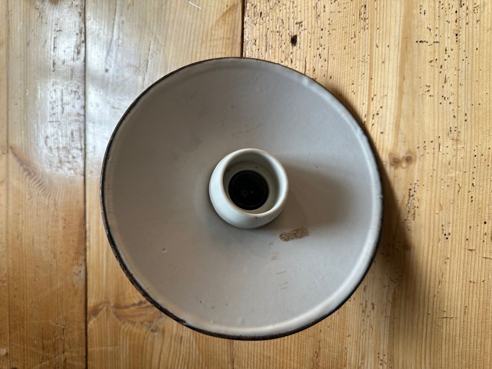 COUVERCLE DE LAMPE émaillé verte vintage dans son jus 24 cm diamètres