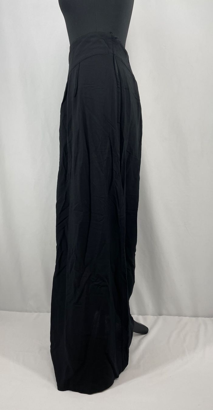 H&M Gonne: DIVIDED by H&M jupe noir T 42 – Usato da Lausanne venduto da PlusValue_Lausanne 1