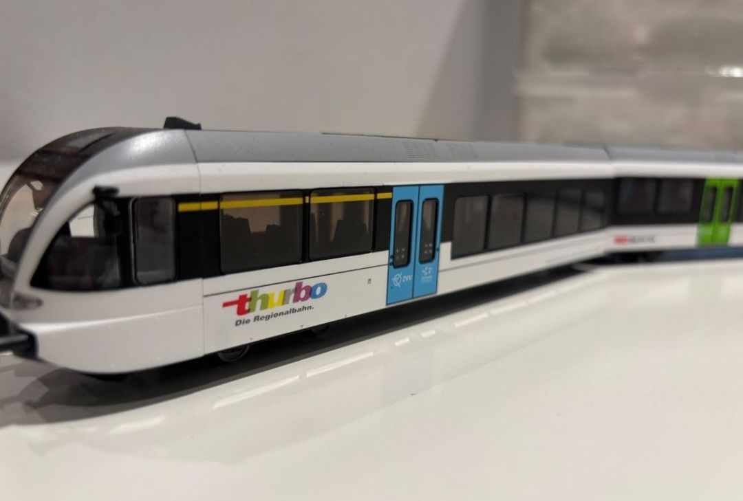 Piko Modellini di ferrovie: H0 Piko Gtw 2/8  SBB Thurbo, AC Digital – Nuovo (secondo la descrizione) da Müllheim Dorf venduto da Erdal12 3