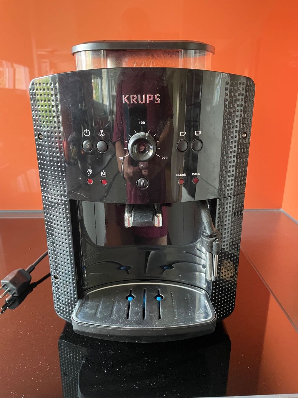 Krups Kaffeemaschinen & Espressomaschinen: Kaffeemaschine Krups – Defekt aus Zürich von Ingrid54