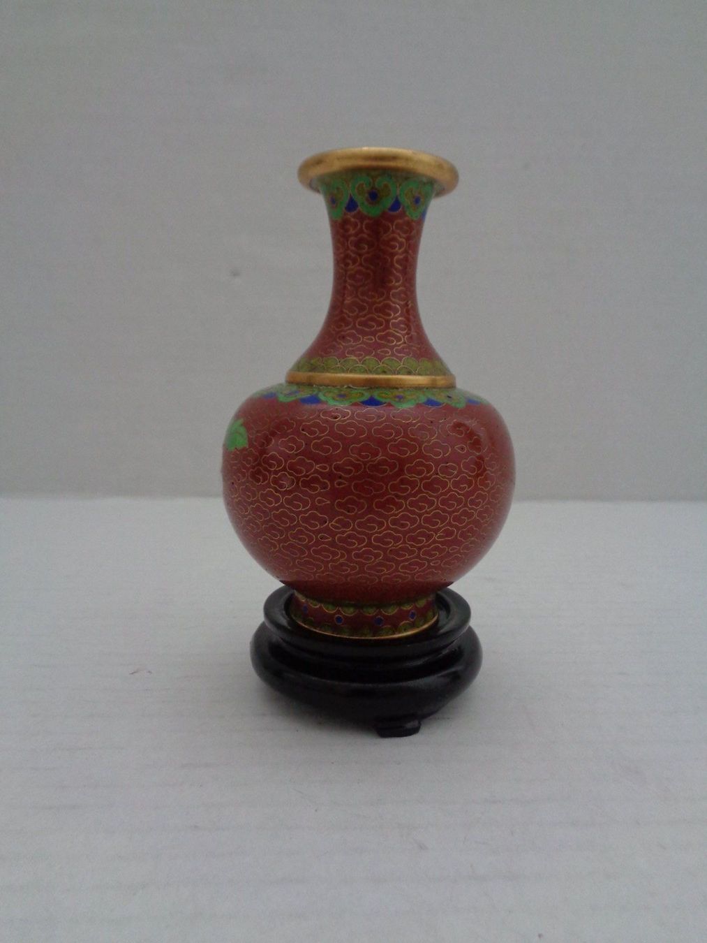 Vasen & Gefässe: China Vase Emailltechnik mit Messing – Gebraucht aus Chur von omonia 2