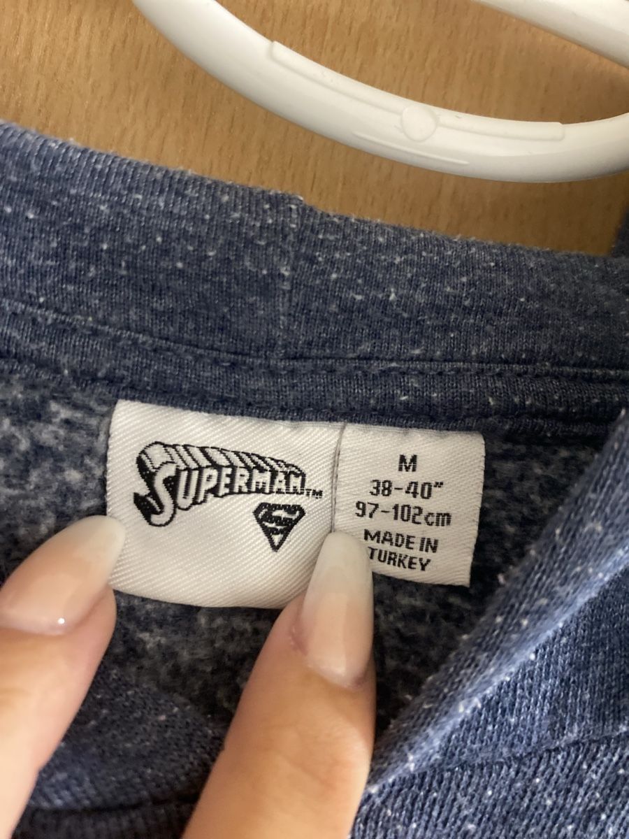 Pullover & Sweatshirts: Pullover Superman Logo Grösse M guter Zustand – Neu und originalverpackt aus Steckborn von Amandabraun96 1