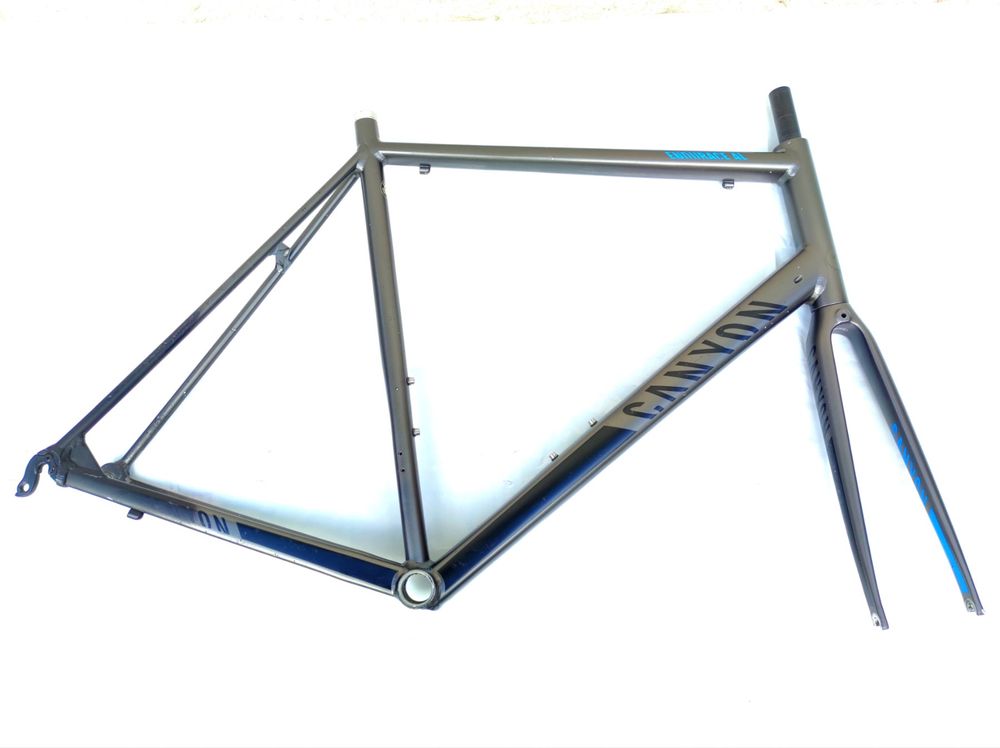 24 zoll fahrrad mädchen welche körpergröße Mädchenfahrrad 21-Gang Shimano Schaltung mit Beleuchtung nach STVO Rosa Doppelrahmen Sport & Freizeit Abus Square chain 6806K Category:E Bike Trekking_Bosch Standard Charger 4Ah Farbe:Braun