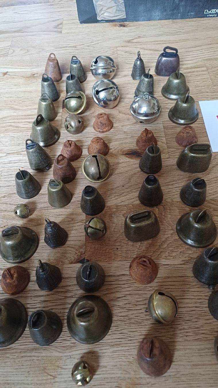 Bastelsets: 50 Glöckli zum Basteln – Gebraucht aus Flawil von Pinkmalibu 7