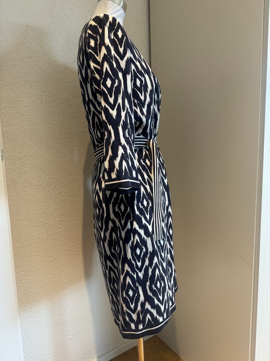 Windsor Kleider: Windsor dress worn once – Gebraucht aus Münchenstein von ArleneLM 1