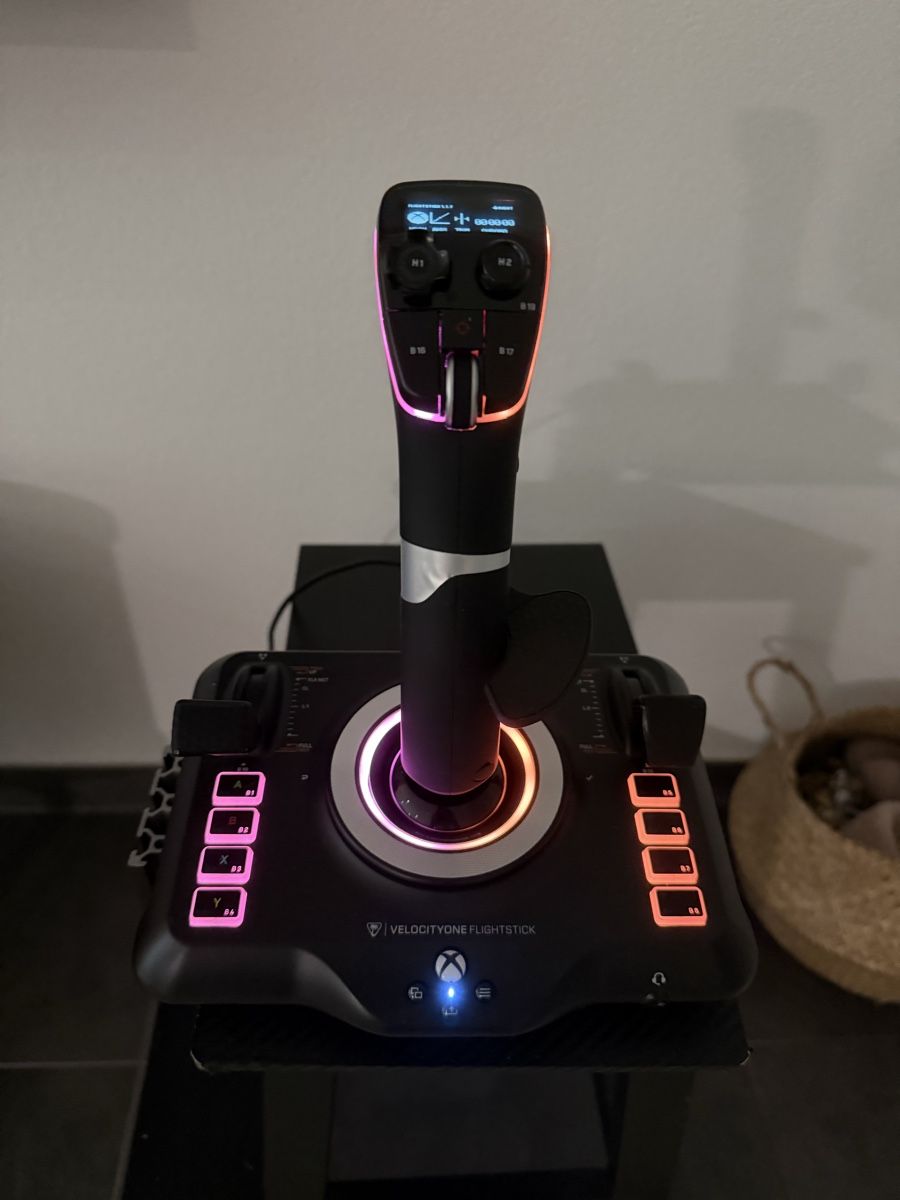 Controller: Velocityone Flightstick Pc/Xbox – Defekt aus Vétroz von fre_b2fh 3