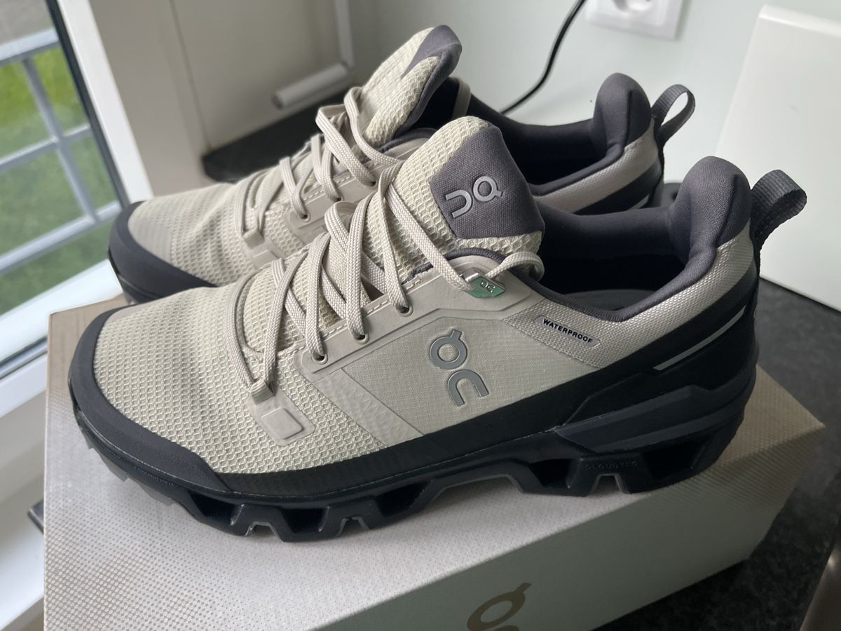 On Scarpe da donna: On Cloudwander Waterproof Grösse 40. NEU – Nuovo e nell'imballaggio originale da Riehen venduto da markstre11