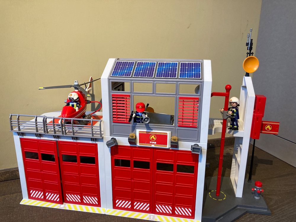 sælge Okklusion Fremmedgørelse Playmobil Feuerwehr Grosse Feuerwache 9462 | Kaufen auf Ricardo