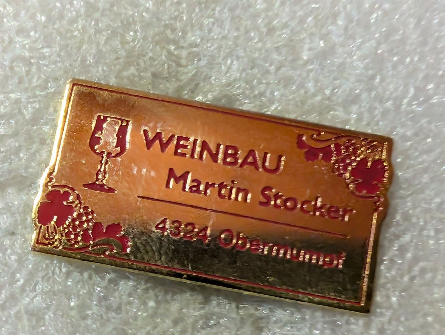 Placchette & Badge: Ansteckpin 187: Weinbau Martin Stocker – Usato da Oppligen venduto da Pin-Fall-Shop
