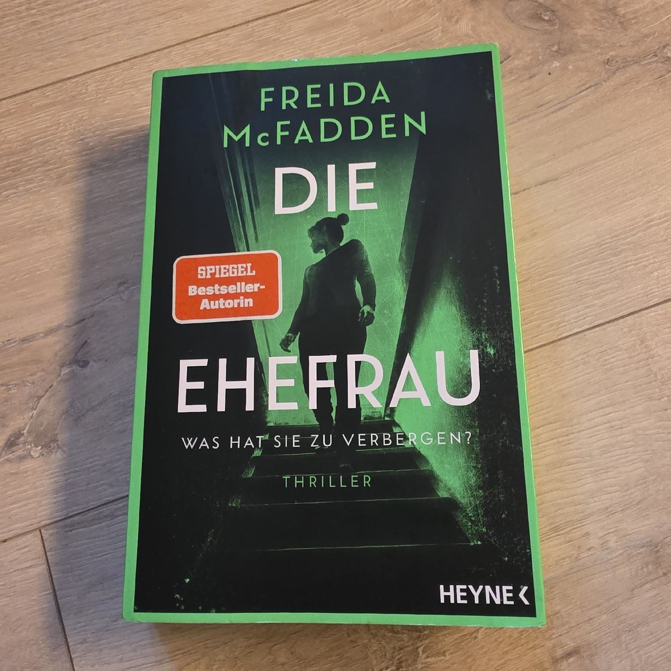 Libri: Freida McFadden Die Ehefrau Thriller  – Usato da Wigoltingen venduto da Zuckerfee84