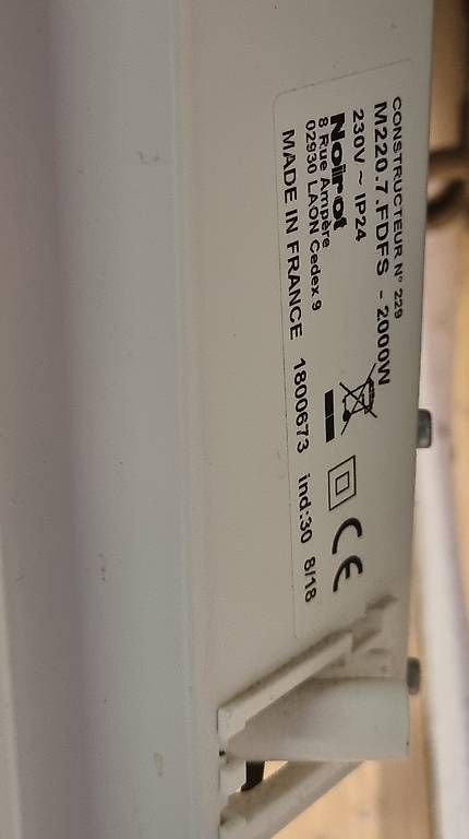 Radiatori: Radiateurs électriques – Usato da les Pontins venduto da michaelvom 2