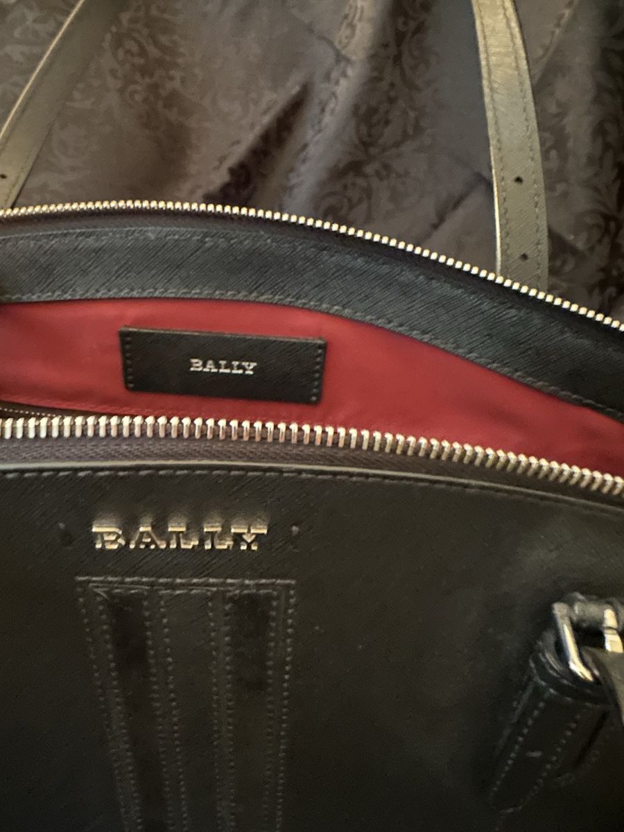 Bally Borse da donna: Bally schwarze Handtasche – Usato da Bern venduto da Maria003 9