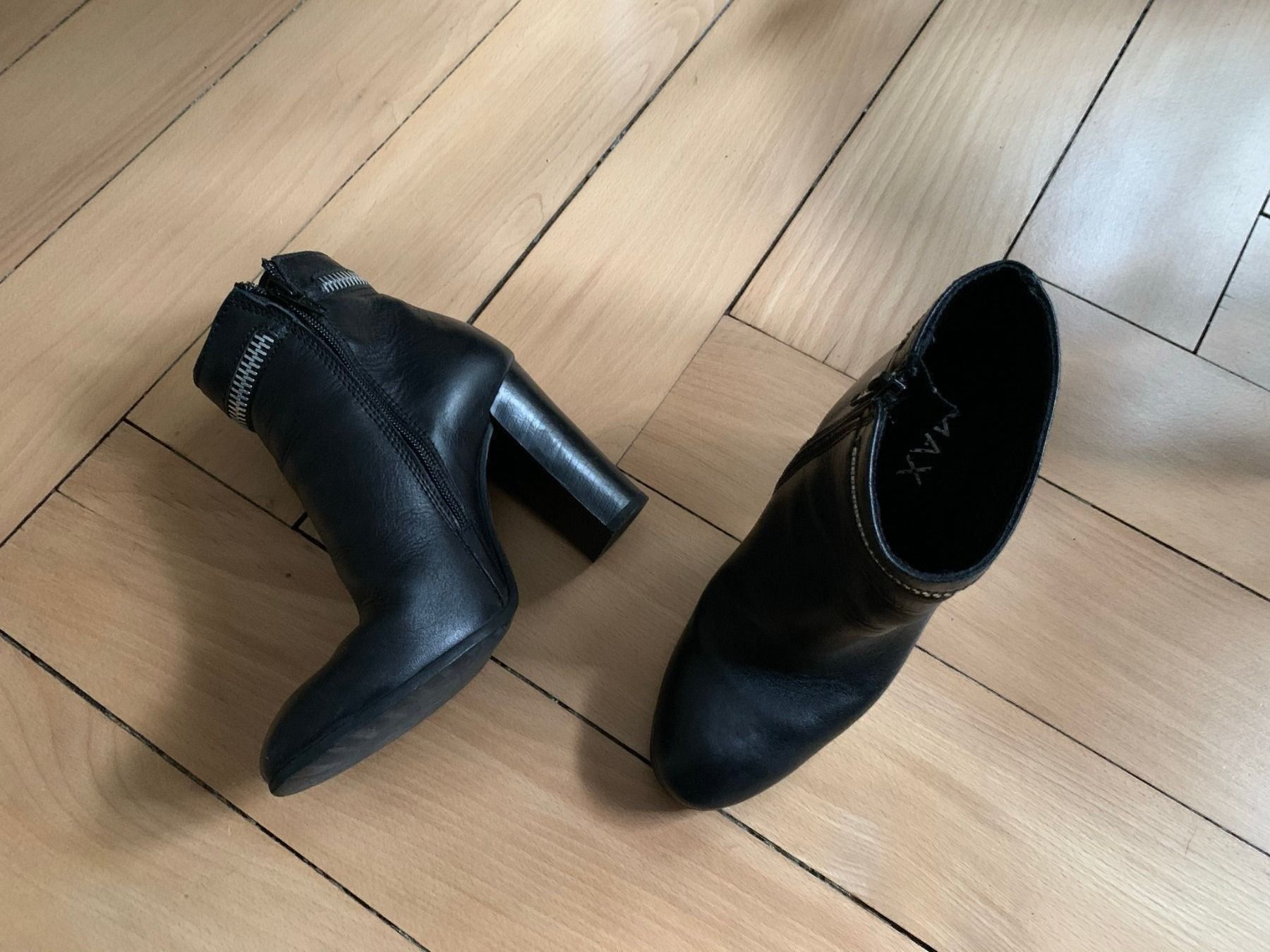 Chaussures femmes: MAX - Leder Stiefelette schwarz 35 – D'occasion à Zürich par Diazaio 2