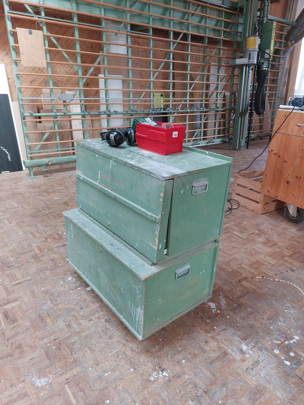Casse di trasporto: WERKZEUGKISTE / HOLZ – Usato da Altbüron venduto da pit_c7yh