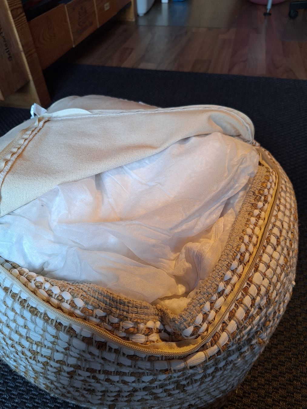 Hocker: Pouf, Würfel, Hocker – Gebraucht aus Wimmis von Nicnic5 1