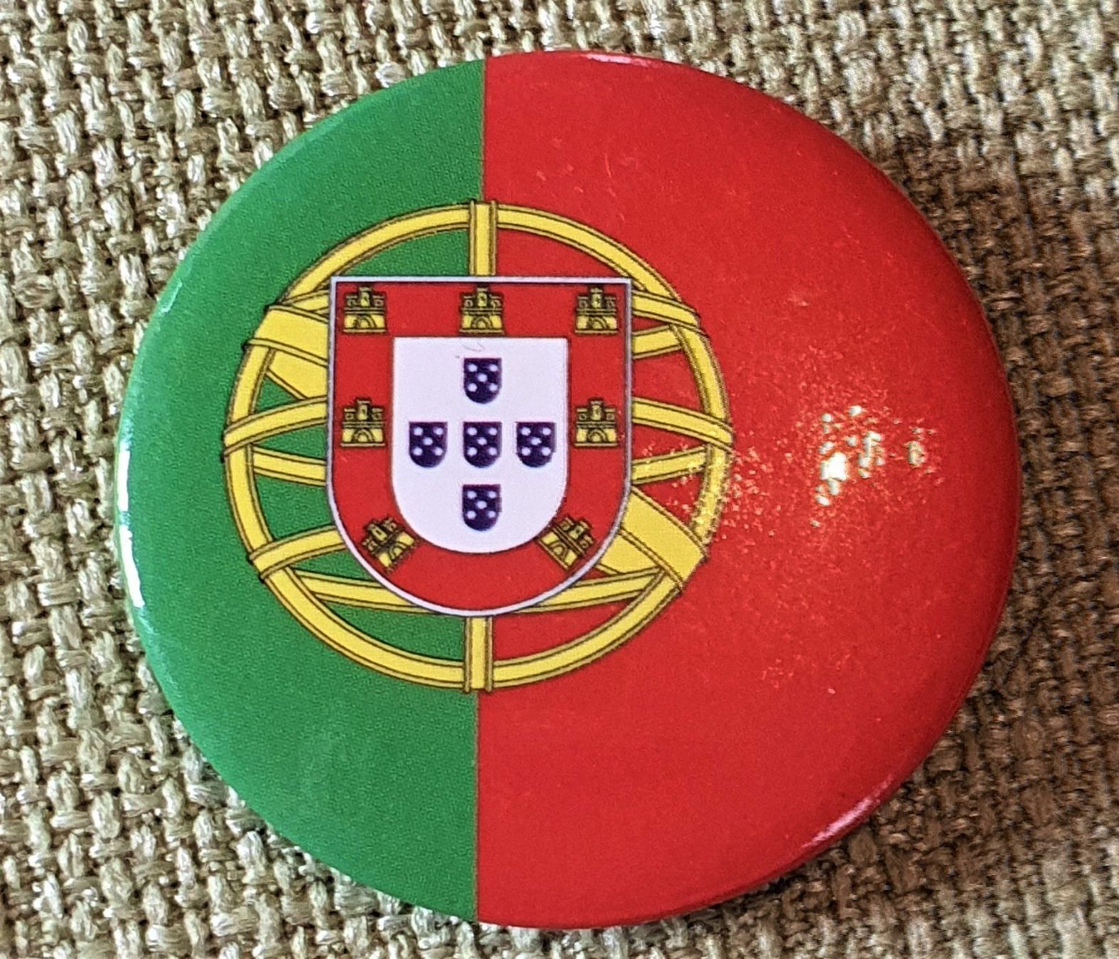 Bandiere: D899 - Flagge Portugal – Usato da Reinach BL venduto da Boston-Verkauf 1