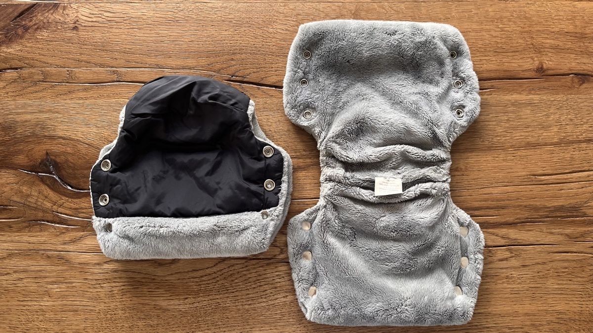Sonstige Kleidung & Accessoires: Kinderwagen Handwärmer – Gebraucht aus Bassersdorf von Ni0na