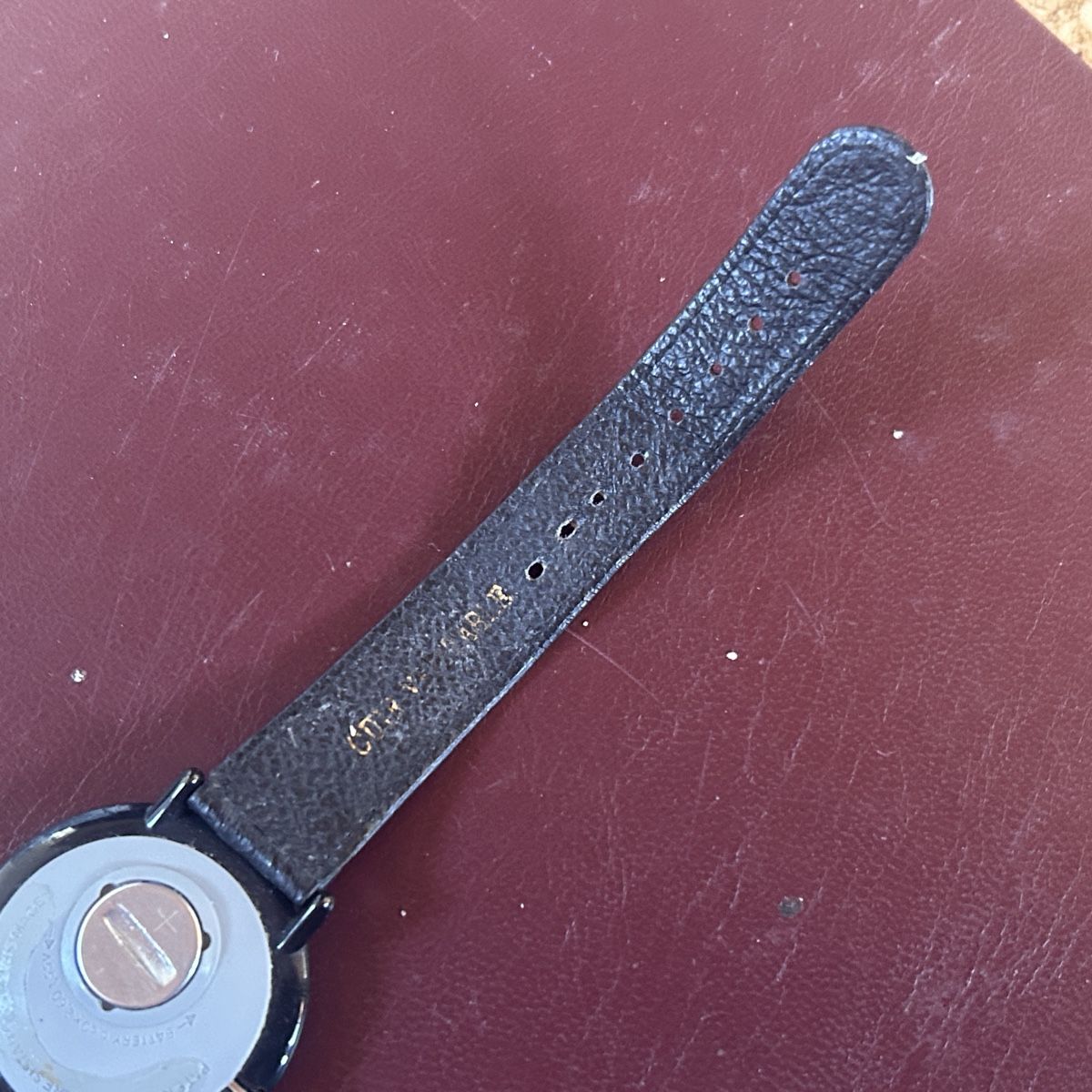 Swiss Orologi: Vintage Armbanduhr schwarz Designer  – Usato da Laufen venduto da Bellavitaboom 5