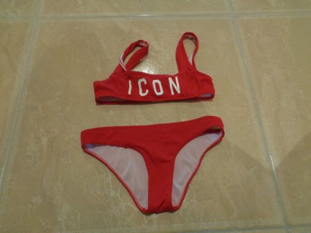 Dsquared2 NWT Bikini, 7J 122 (8J)