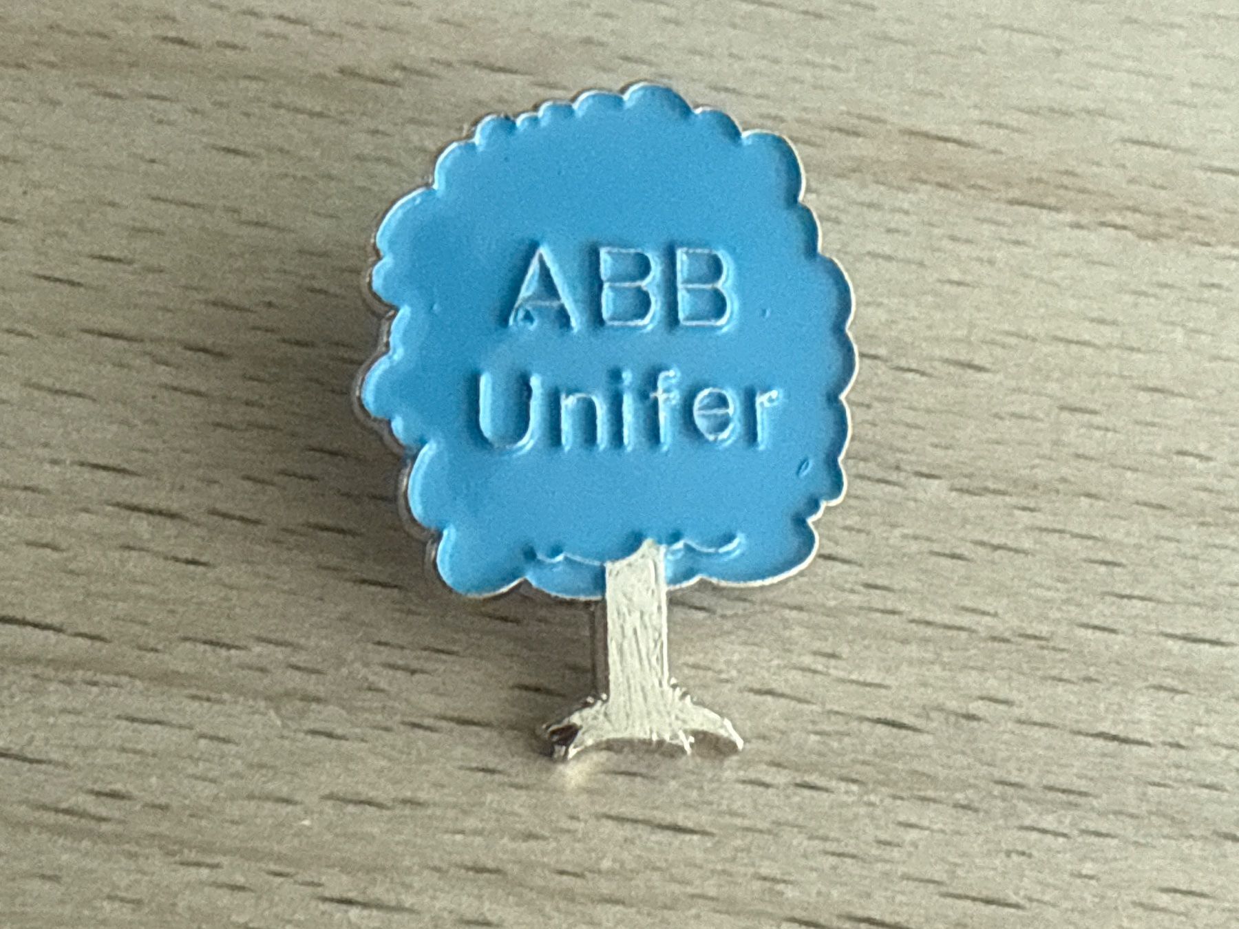 Plaquettes & Badges: Pin  ABB Unifer – D'occasion à Glattbrugg par Schweigmatt