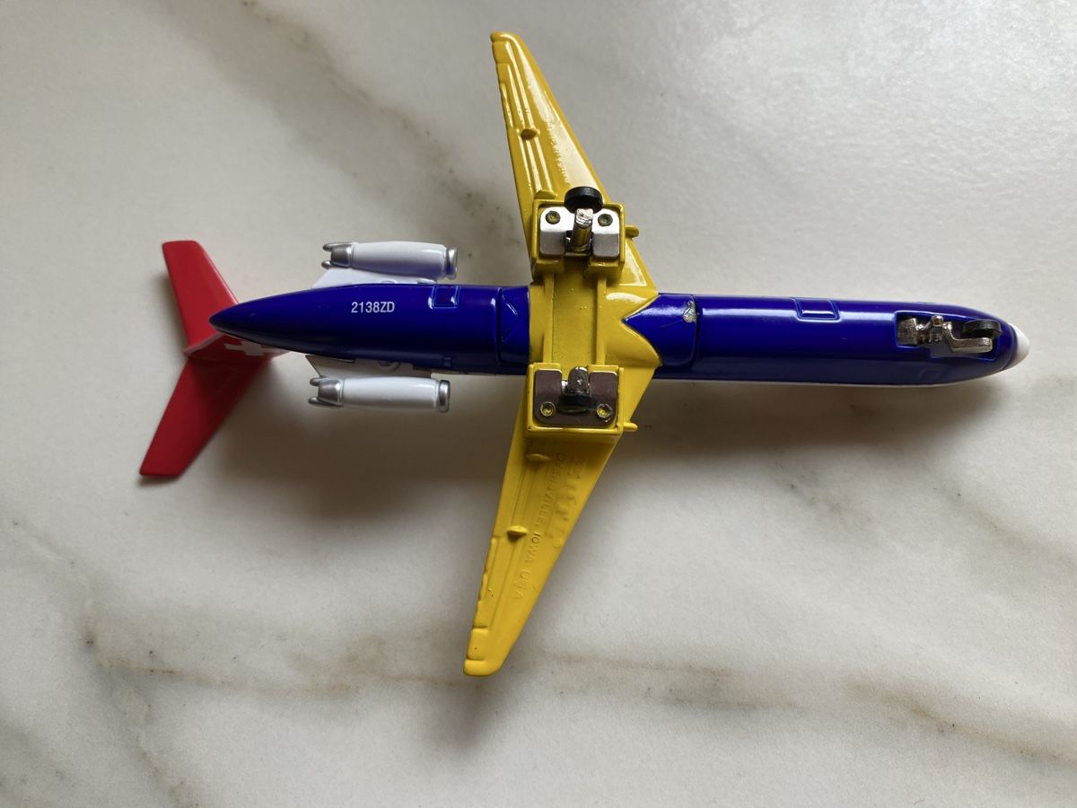 Modellbausätze & Standmodelle: Balair CTA Modellflugzeug von ERTL – Neu (gemäss Beschreibung) aus Zürich von DidierTG 1