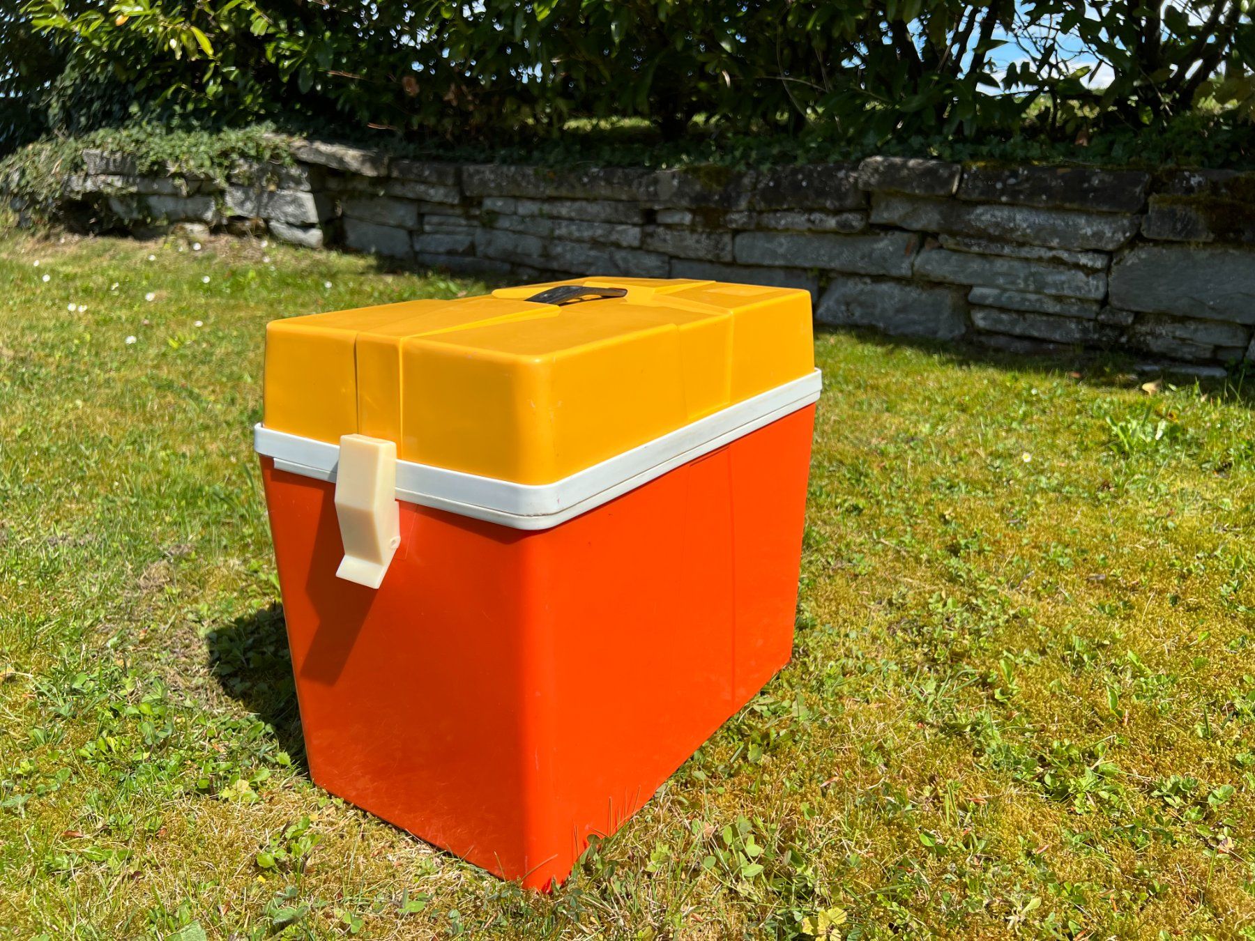 Frigoriferi & Refrigeratori: Retro Kühlbox I 70er Jahre – Usato da Walzenhausen venduto da stilvollwohnen 1