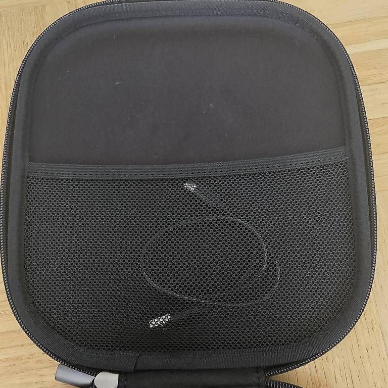 Cuffie: Microsoft Surface Headphone 1 – Usato da Basel venduto da DaniJohni 1