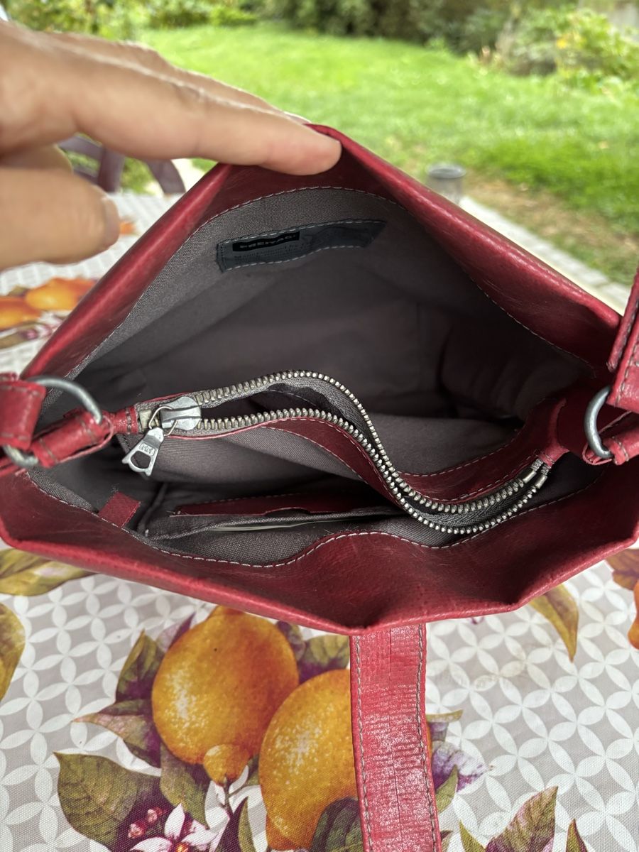 Freitag Borse da donna: Freitag Tasche Bird rot matt – Usato da Frauenfeld venduto da Andi_andrea 3