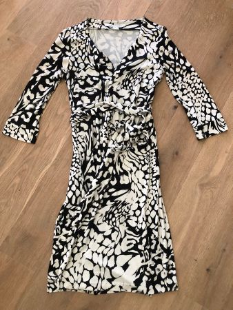 Diane von Fürstenberg Wickelkleid Gr. 36