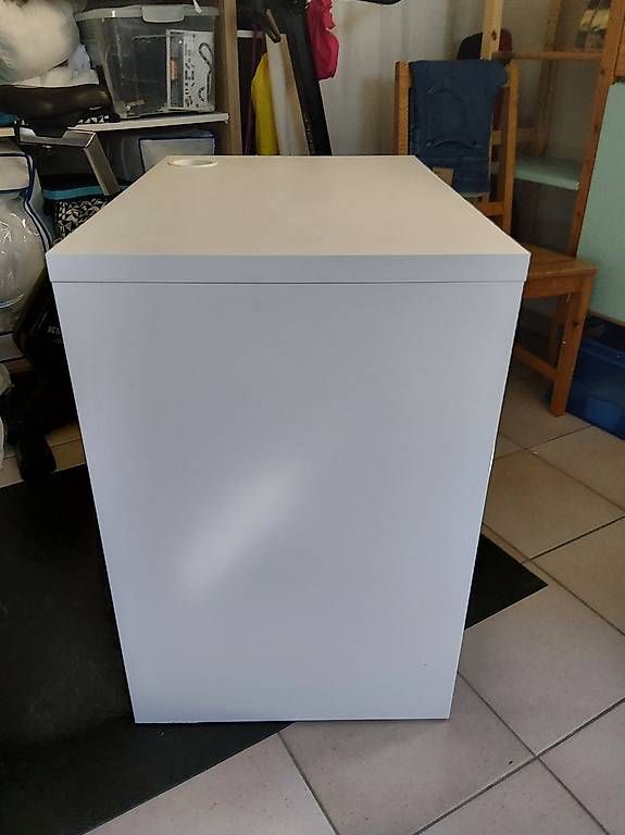 Ikea Schreibtische: Petit bureau IKEA MICKE blanc – Gebraucht aus Grolley von Montana78 3