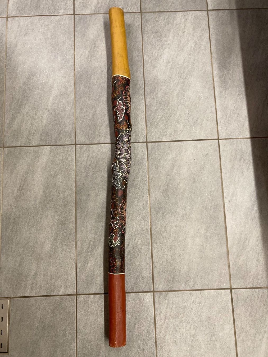 Strumenti musicali: Didgeridoo – Usato da Rorschach venduto da Loonimuh