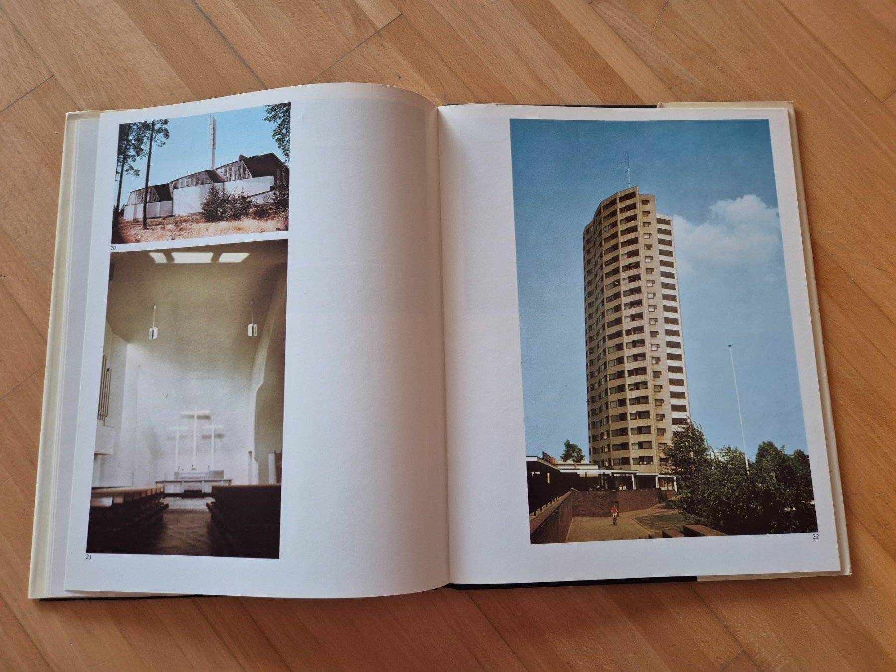 Libri: Alvar Aalto Architektur Buch – Usato da Oberdiessbach venduto da Finland1977 5