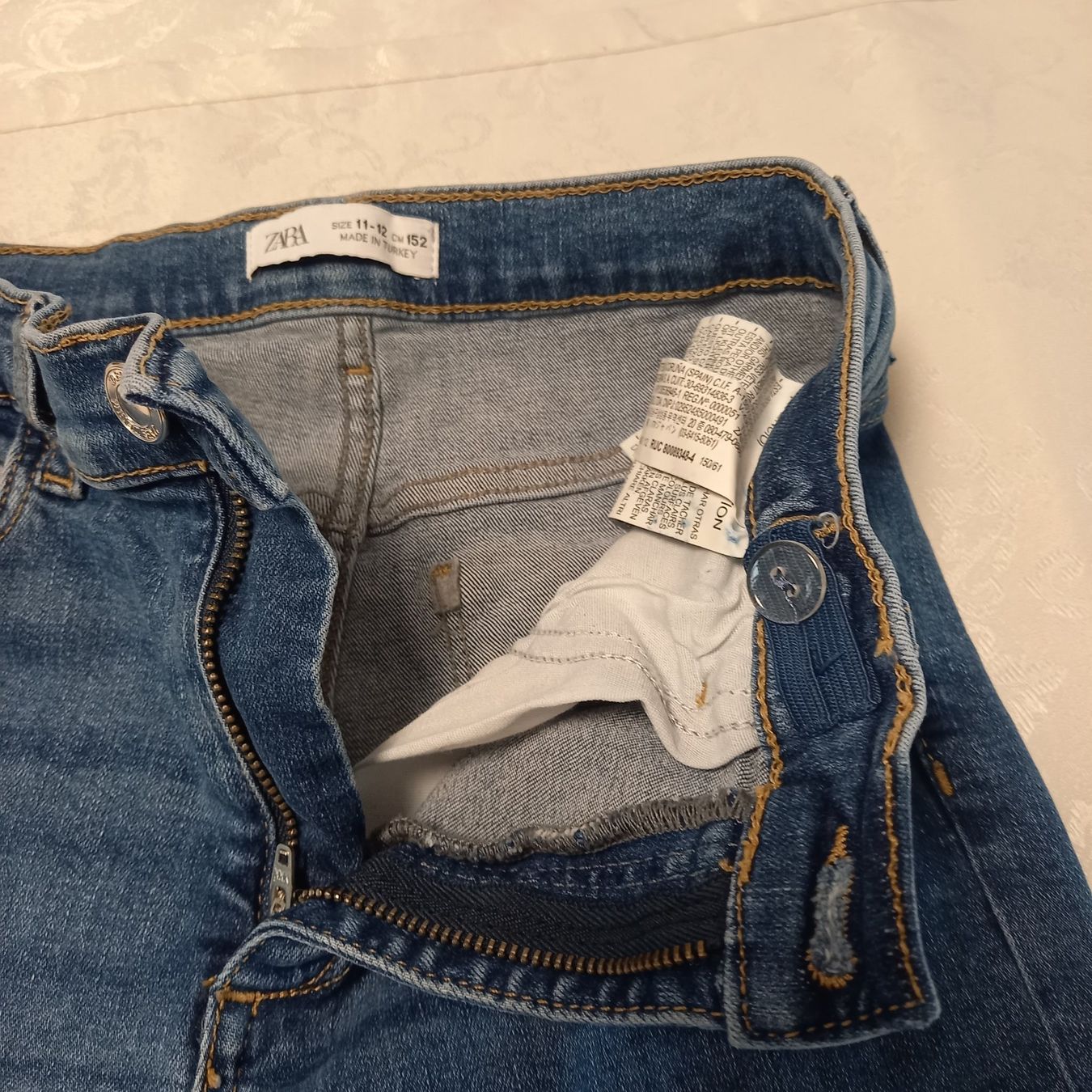 Zara Pantaloni: Zara Kids Jeans Gr 152 – Usato da Brüttisellen venduto da kikaninchen79 2