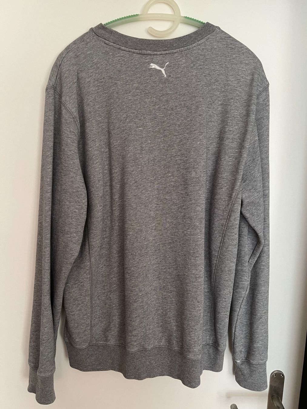 Puma Maglioni & Felpe: Puma Sweatshirt grau Gr. L – Usato da Allschwil venduto da mkraus09 1