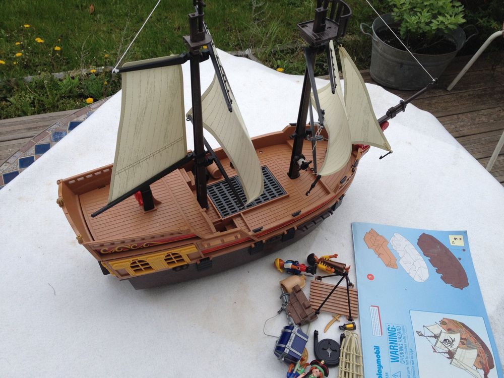 bateau playmobil pirate 5135