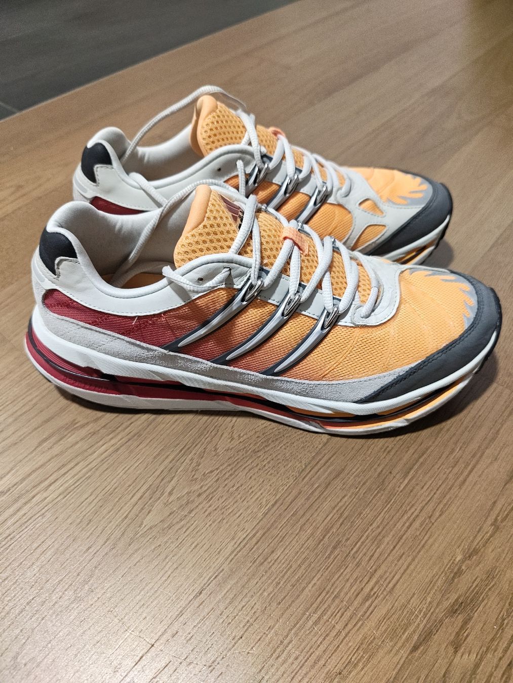 Adidas Scarpe da uomo: Adidas Adistar Gr. 43 1/3 Orange  – Usato da Seon venduto da chf_g29b