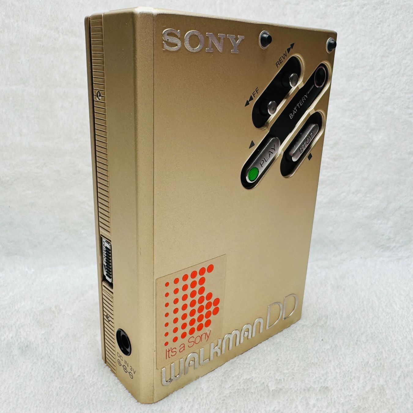 Sony Lettore multimediale portatile: Sony Walkman WM-DD gold #252 – Usato da Vorderthal venduto da WalkmanClinic 2