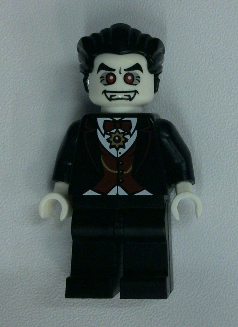 Lego Statuette: Lego Minifigur Vampir – Usato da Sirnach venduto da sagrotin