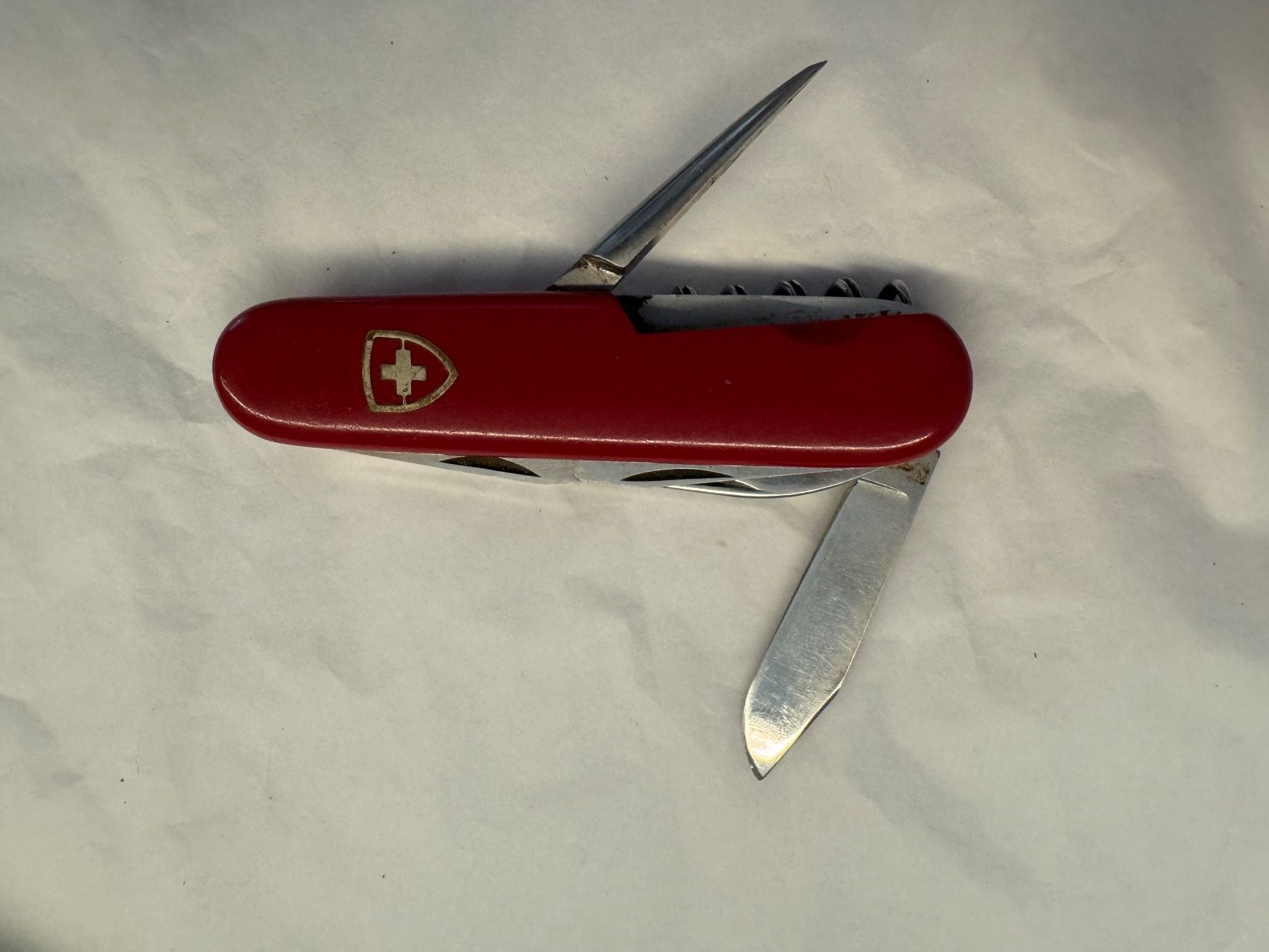 Victorinox Coltelli tascabile: Victorinox Offiziersmesser – Usato da Kestenholz venduto da Sackmesser67 5
