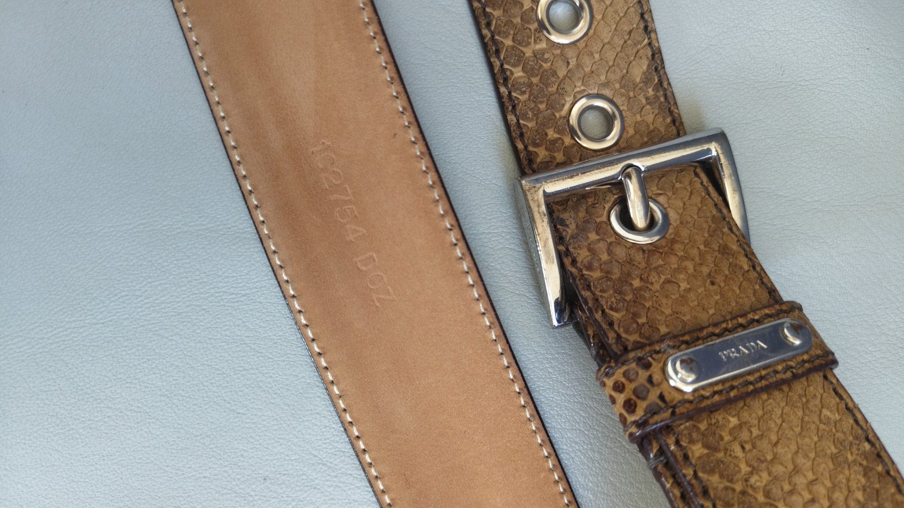 Prada Ceintures: Ceinture en cuir PRADA – D'occasion à Lausanne par clog 3