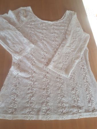 Pull tout en transparence taille L