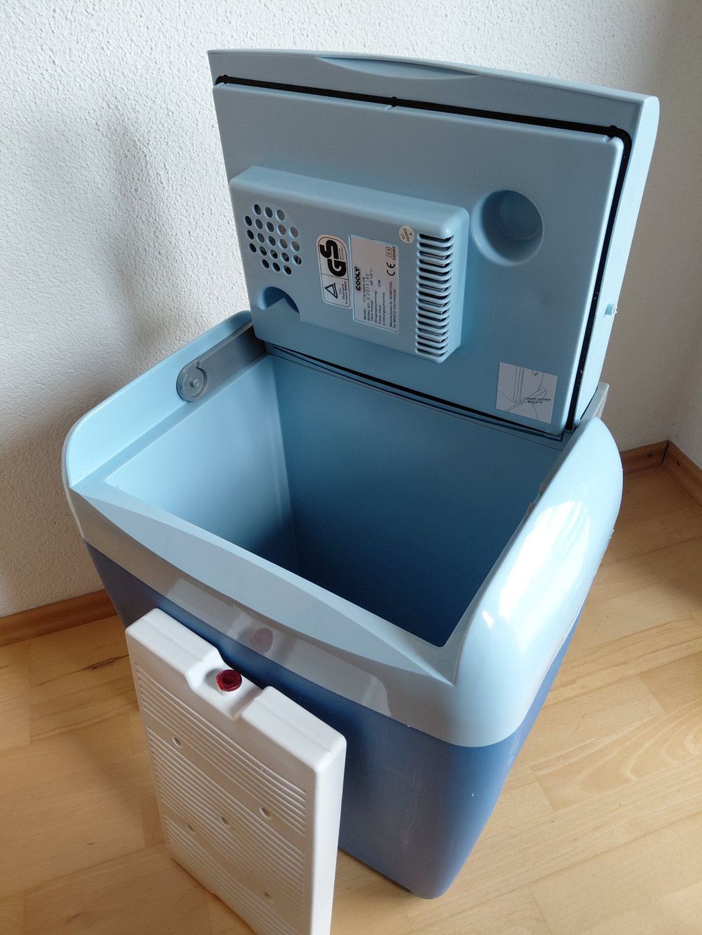 Mobicool Frigoriferi & Refrigeratori: Auto-Kühlbox Cooly TC 12 – Usato da Obfelden venduto da ly59nx 1
