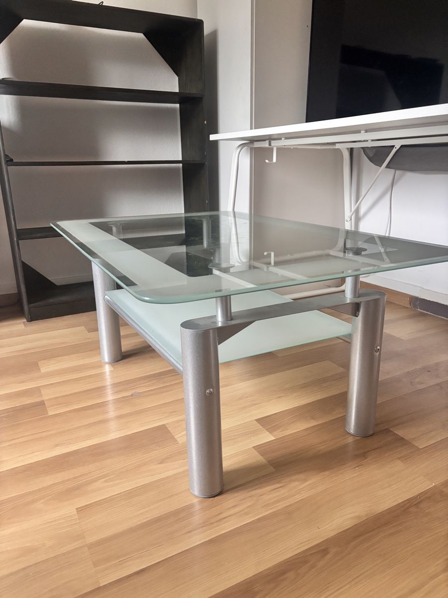 Tische: Couchtisch – Gebraucht aus Neuhausen von ish_8g79