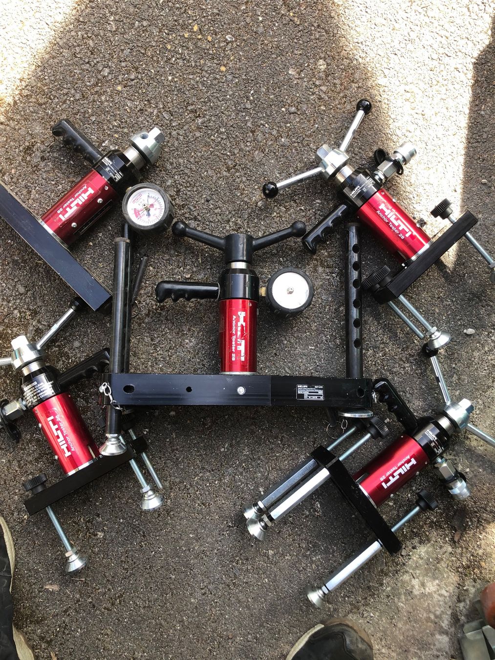 Hilti Misurare: 5 testeurs d’ancrage Hilti – Usato da Chénens venduto da splitsuisse