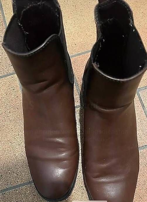 Scarpe da donna: Damenstiefel, Gr. 39 – Usato da Strengelbach venduto da Luftschutzsoldat 3