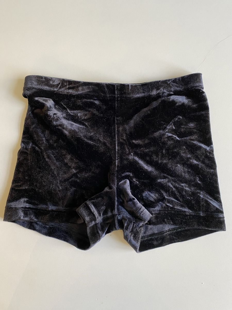 Hosen: Gymnastikhose Gr. 128 schwarz – Gebraucht aus Winterthur von