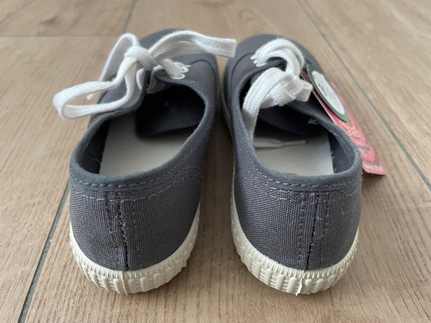 Scarpe per ragazzi: Cienta Schuhe Gr. 30 NEU – Nuovo (secondo la descrizione) da Waltenschwil venduto da hansnine 3