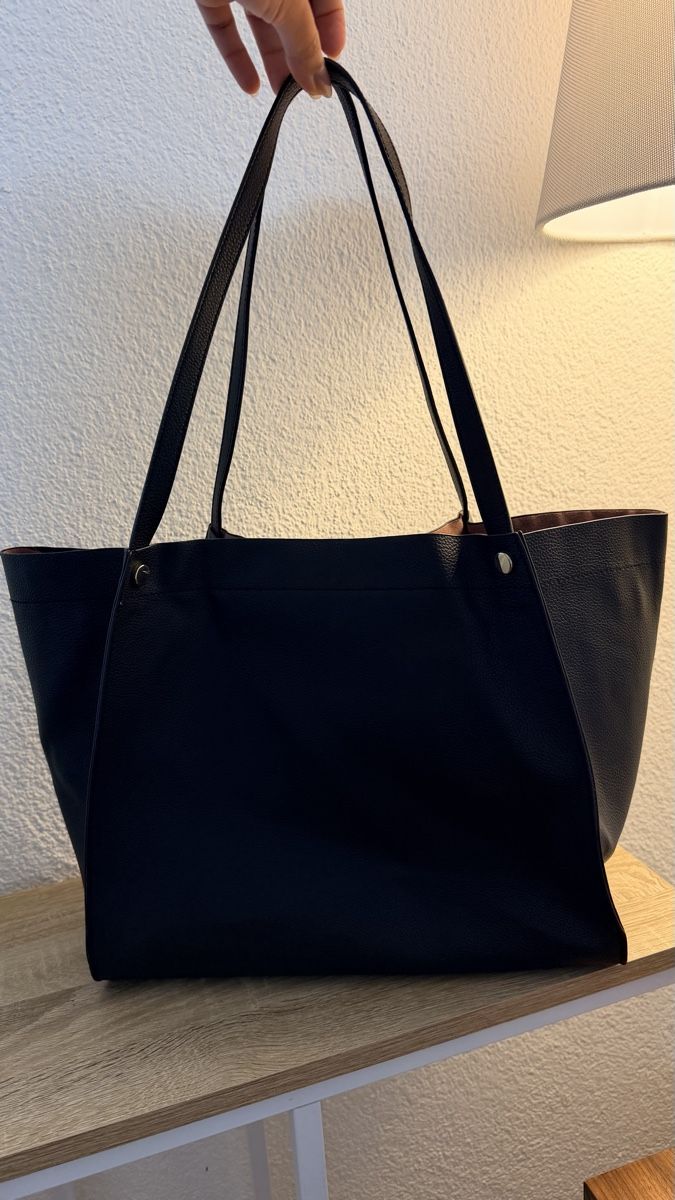 H&M Taschen für Damen: Shopper Tasche schwarz von H&M – Gebraucht aus Bonstetten von AngelaF23 2